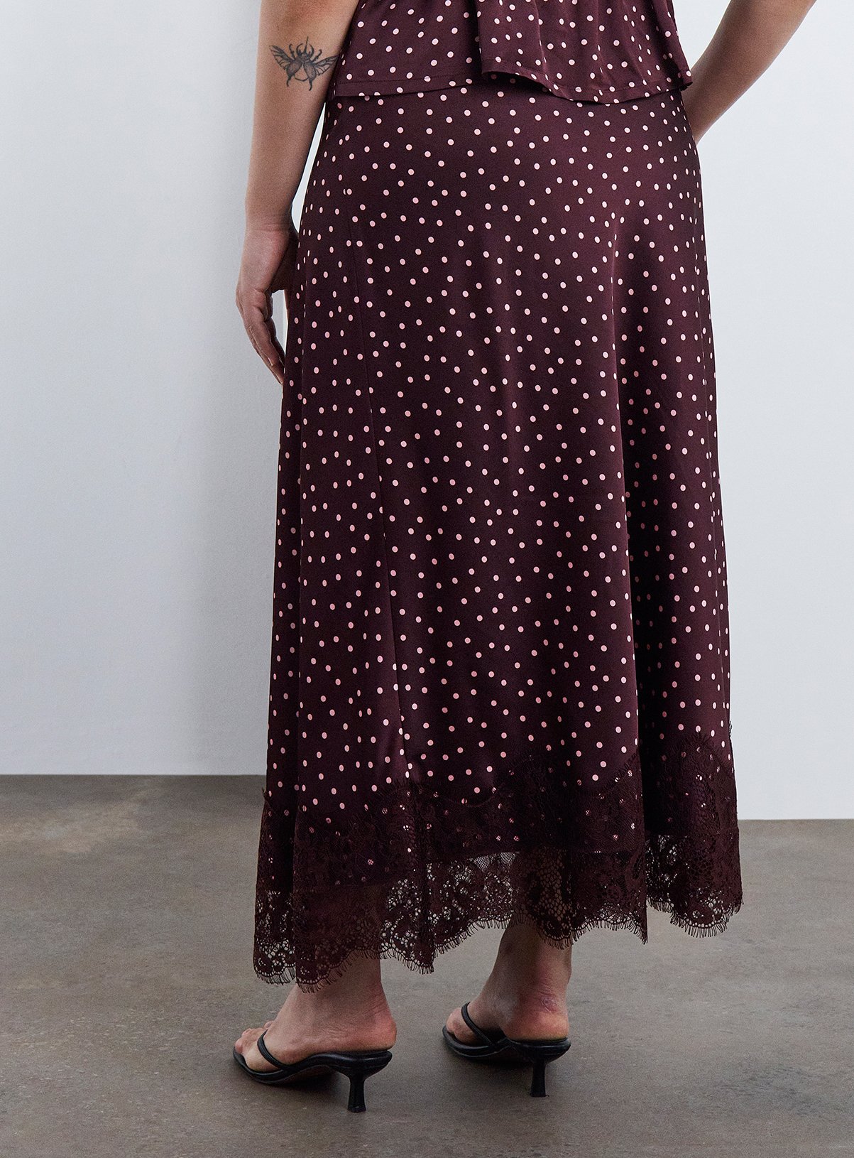 SIMPLY BE Burgundy Spot Midaxi Skirt 26 - Image 2 thumbnail